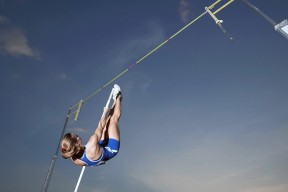 世界杯2026-利拉德用实力证明自己，灰熊一波带走深圳队，当个人英雄主义遭遇团队风暴