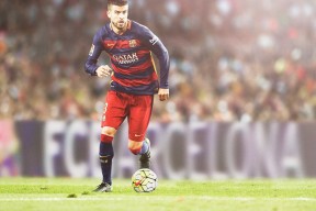 开云下载-东方鹰唳压天山—当哈登的狂暴得分击穿新疆铁血防线