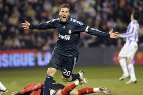 开云体育官网-当字母哥沉默，杜兰特在另一片战场写下接管者的定义