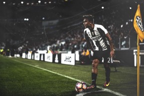 开云体育APP下载-马刺对阵快船，武切维奇里程碑之夜，传统中锋的逆流独舞