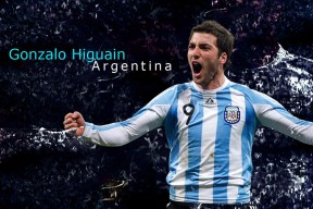 开云体育登录-德甲争冠战焦点战，莱比锡红牛冲垮巴萨，战术革命席卷欧洲