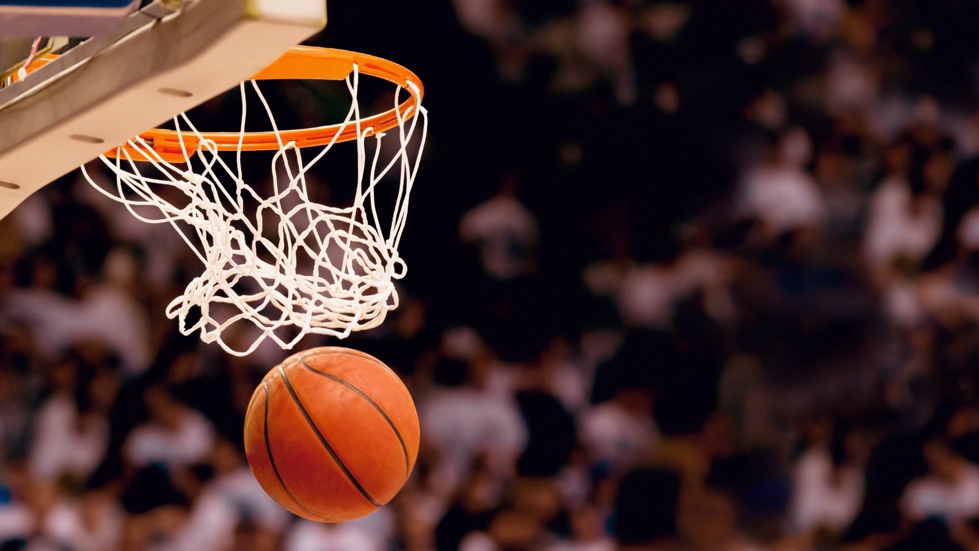 铁壁防线与中场枢纽完美联动,澳大利亚力克摩洛哥抢占B组先机